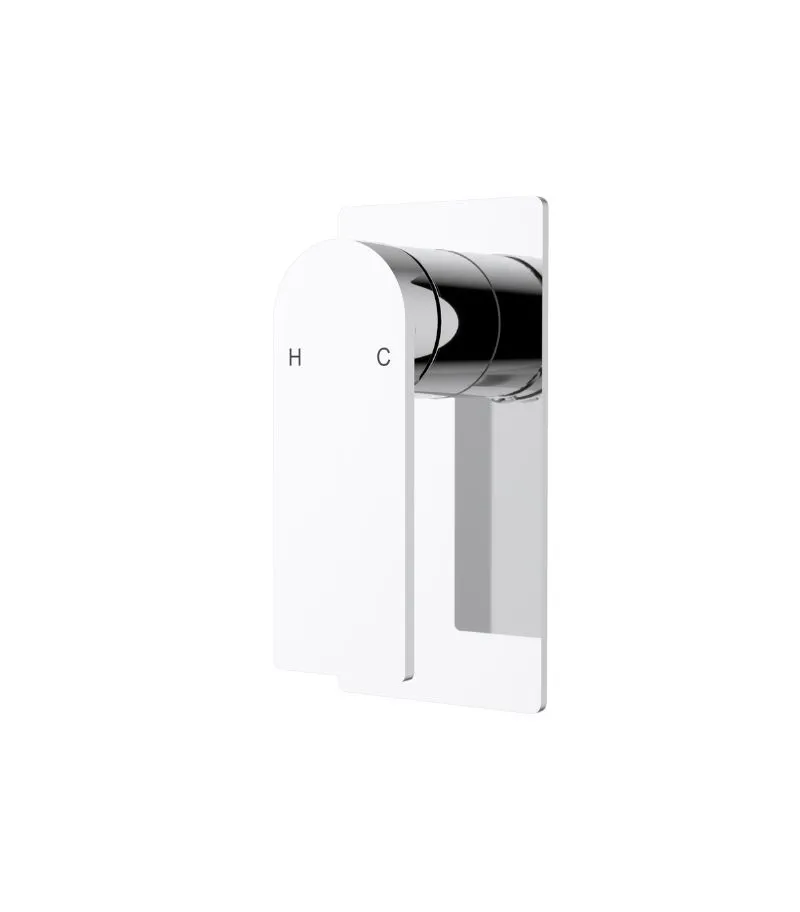 Ruki Brass Wall Mixer - Chrome