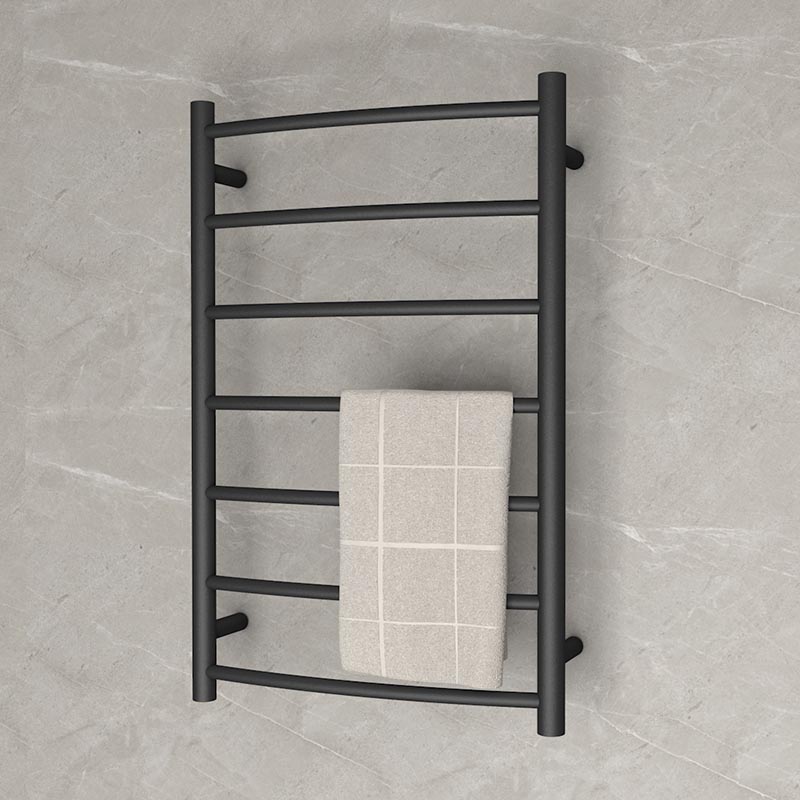 Heated towel rails at the best prices to stay warm in winter