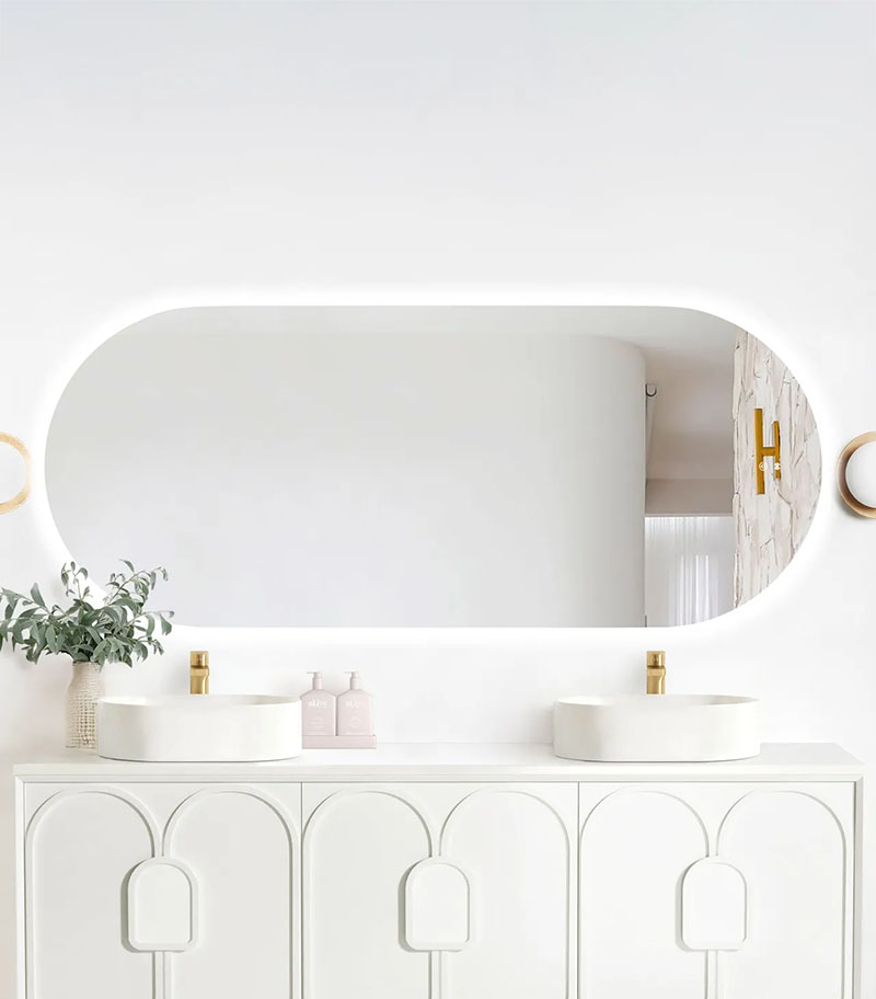 Noosa 750mm x 1800mm Frameless Oval LED Mirror